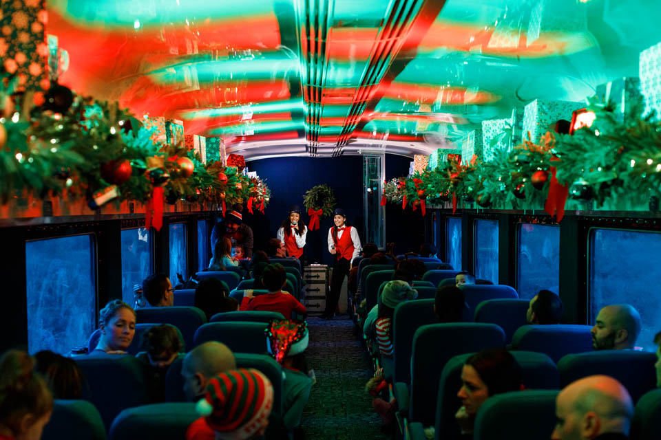 ThePolarExpress_FirstClass_17_1.jpg