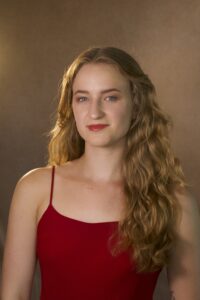 Zoe Nauman - CORRECT